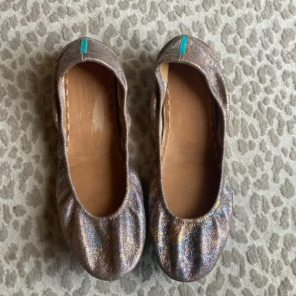 Tieks LOVESTRUCK Leather Ballet Flats - Picture 3 of 8